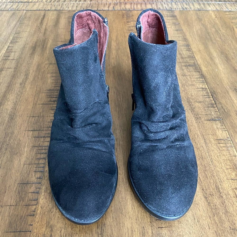 Boc black booties